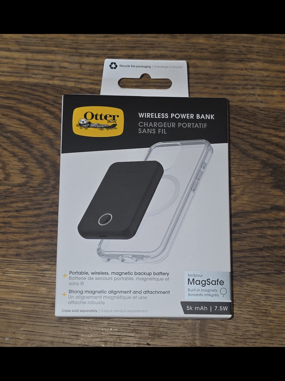 OtterBox Wireless Power Bank MagSafe Compatible - Black BNIB